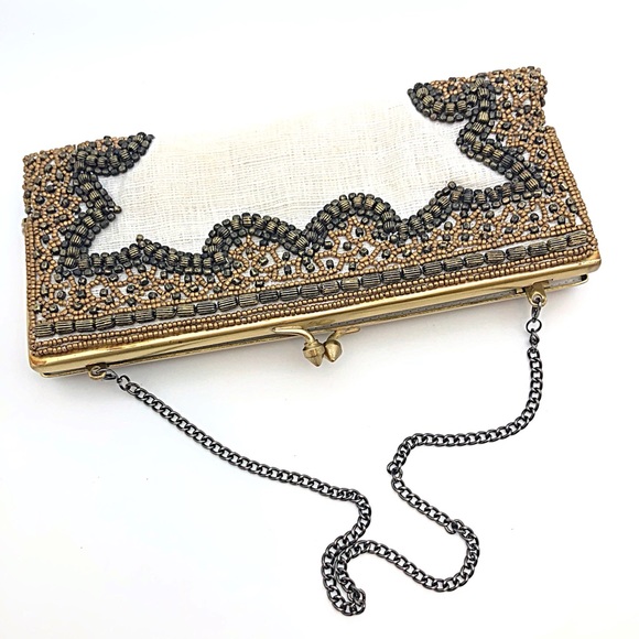COPY - Moyna Convertible Beaded Clutch in Linen & Neutral Colored Beads, NWOT - Picture 6 of 11